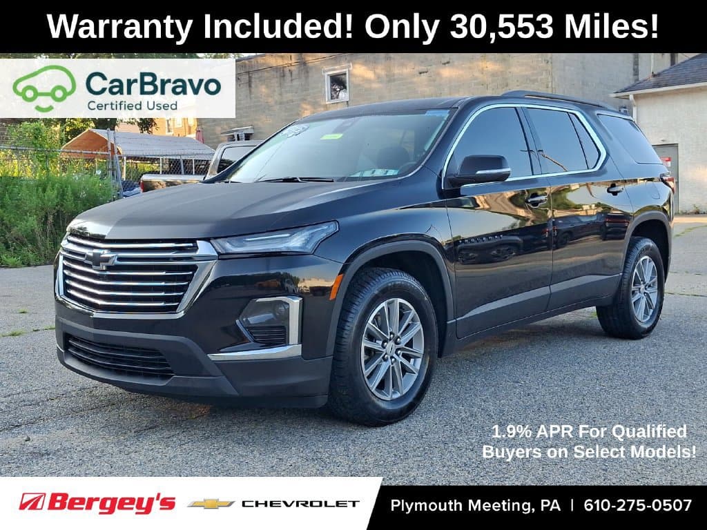 2023 Chevrolet Traverse LT Cloth — photo 1 of 38