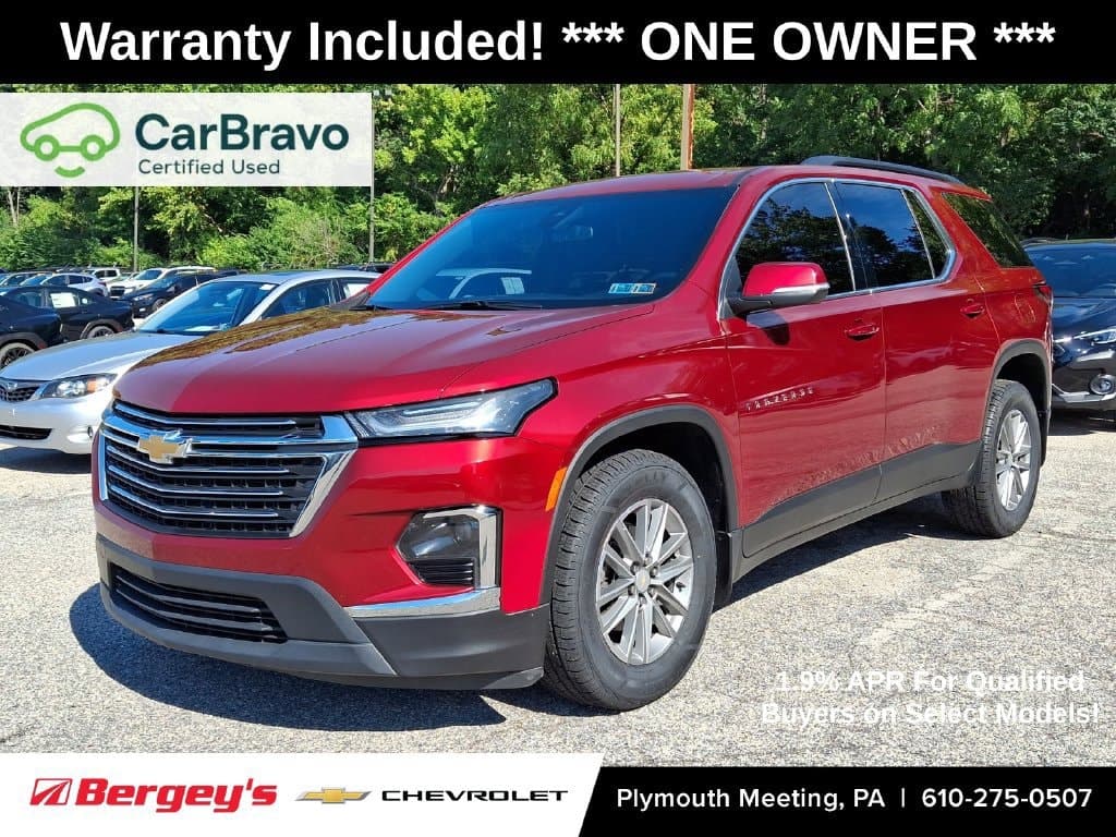2023 Chevrolet Traverse LT Cloth — photo 1 of 38