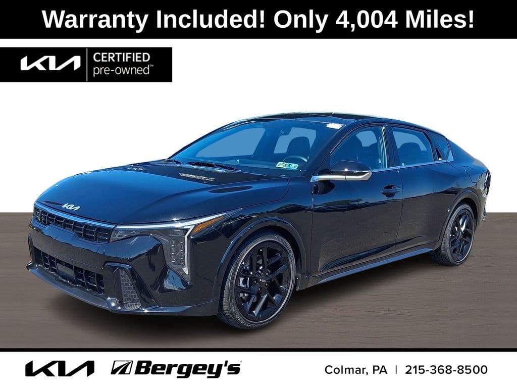 2025 Kia K4 GT-Line Turbo — photo 1 of 39