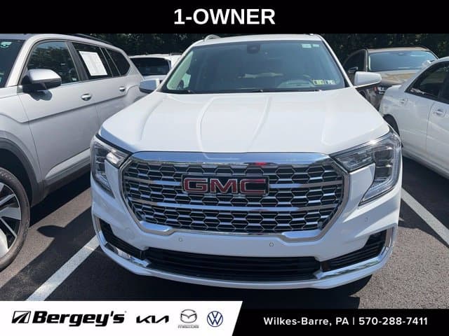 2022 GMC Terrain Denali — photo 1 of 19