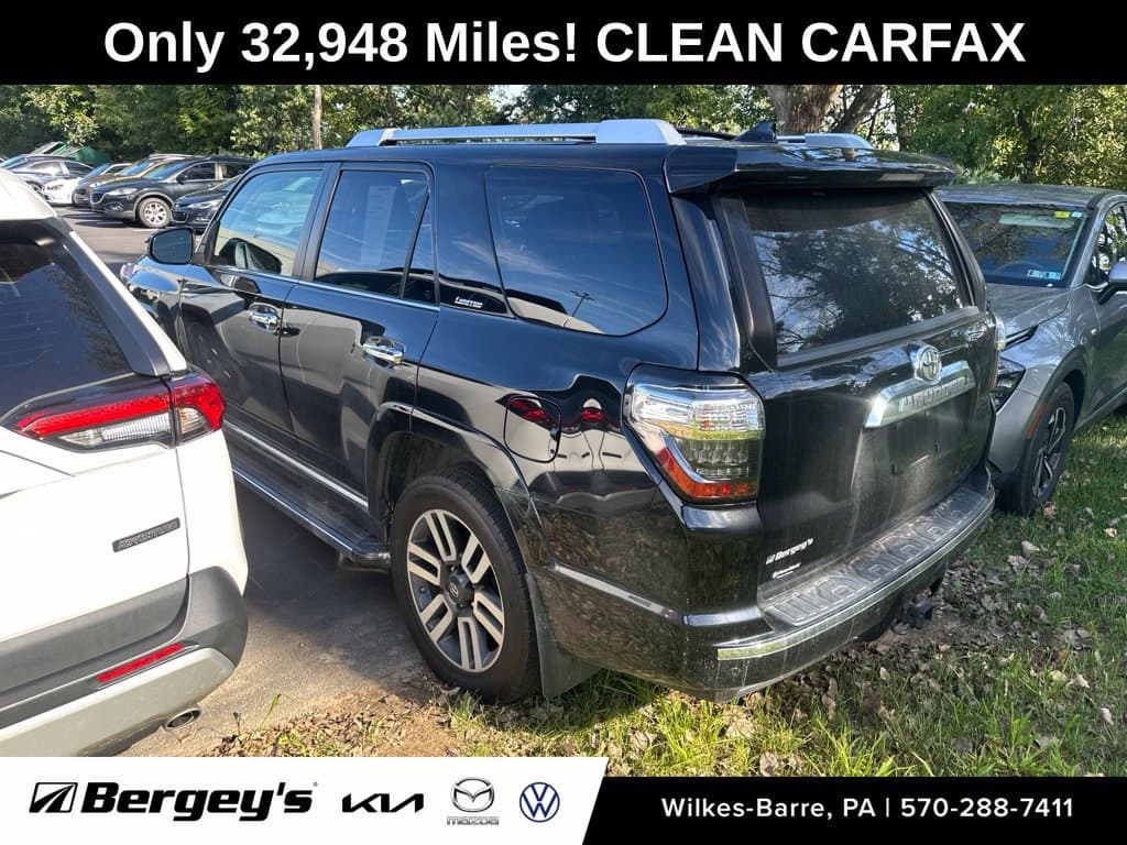 2021 Toyota 4Runner Limited — photo 1 of 17