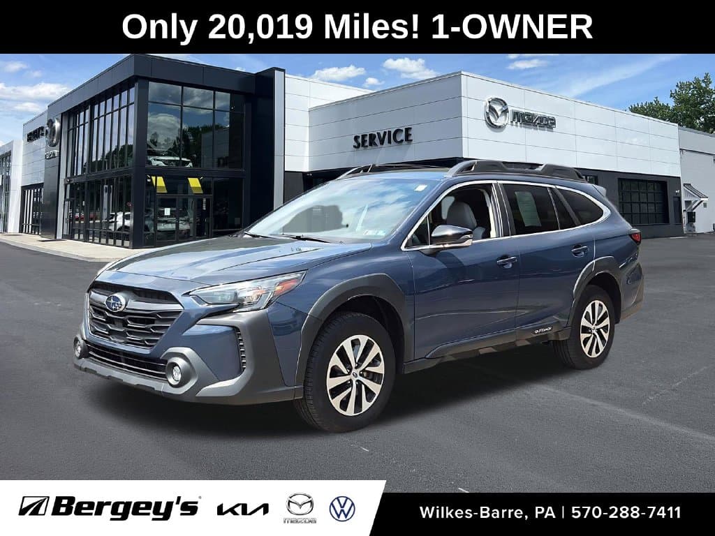 2024 Subaru Outback Premium — photo 1 of 33