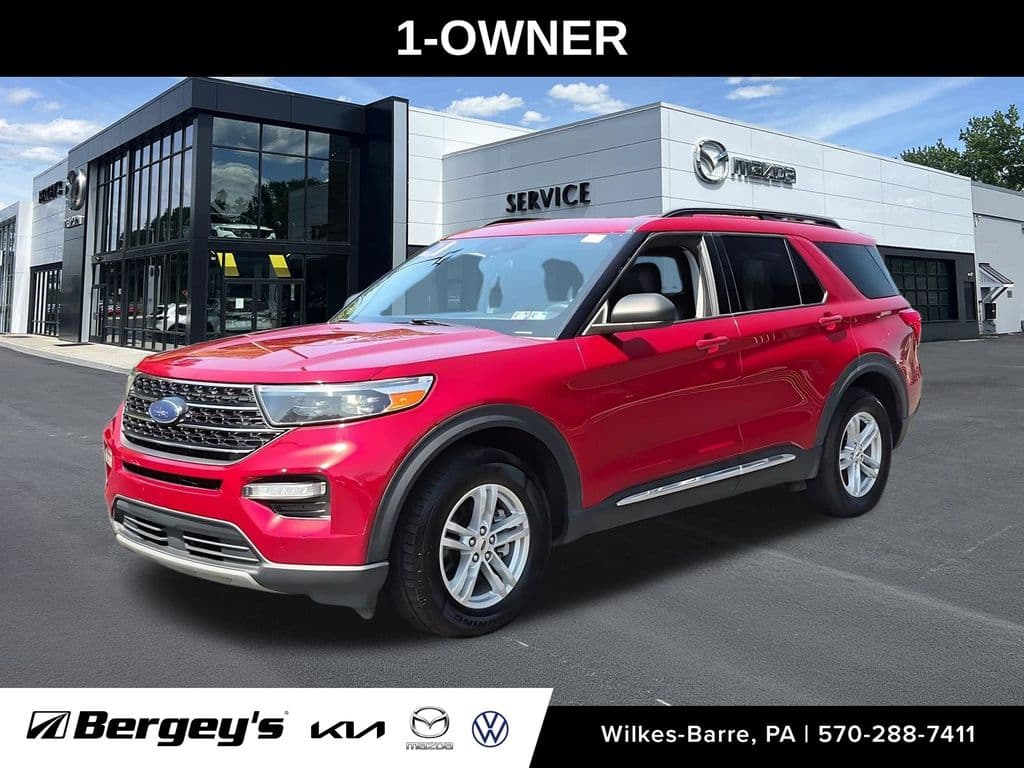 2021 Ford Explorer XLT — photo 1 of 35