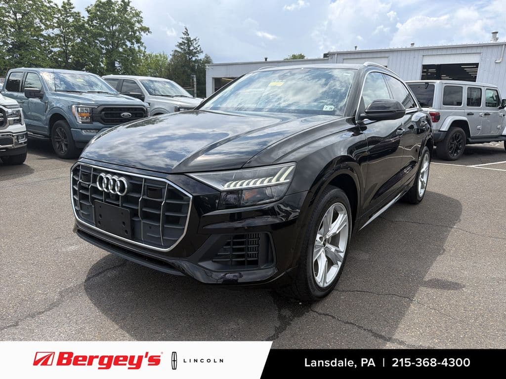 2023 Audi Q8 Base — photo 1 of 38