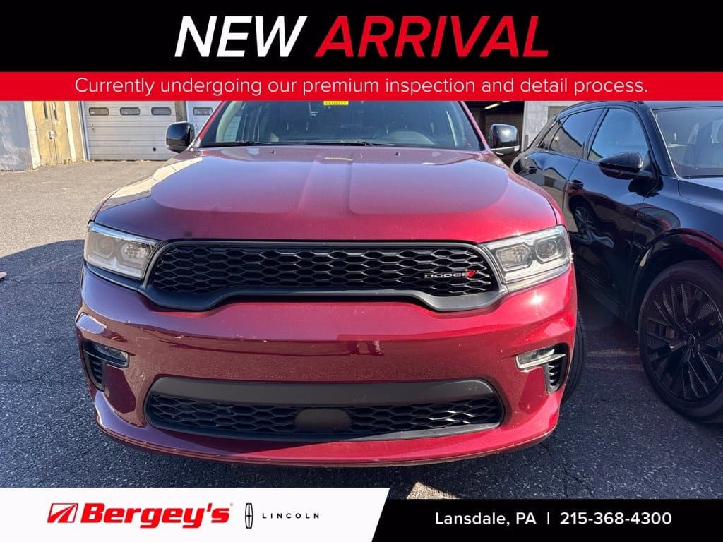 2023 Dodge Durango Base — photo 1 of 14