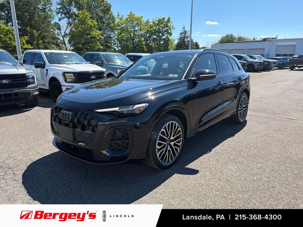2025 Audi SQ5 Base — photo 1 of 42