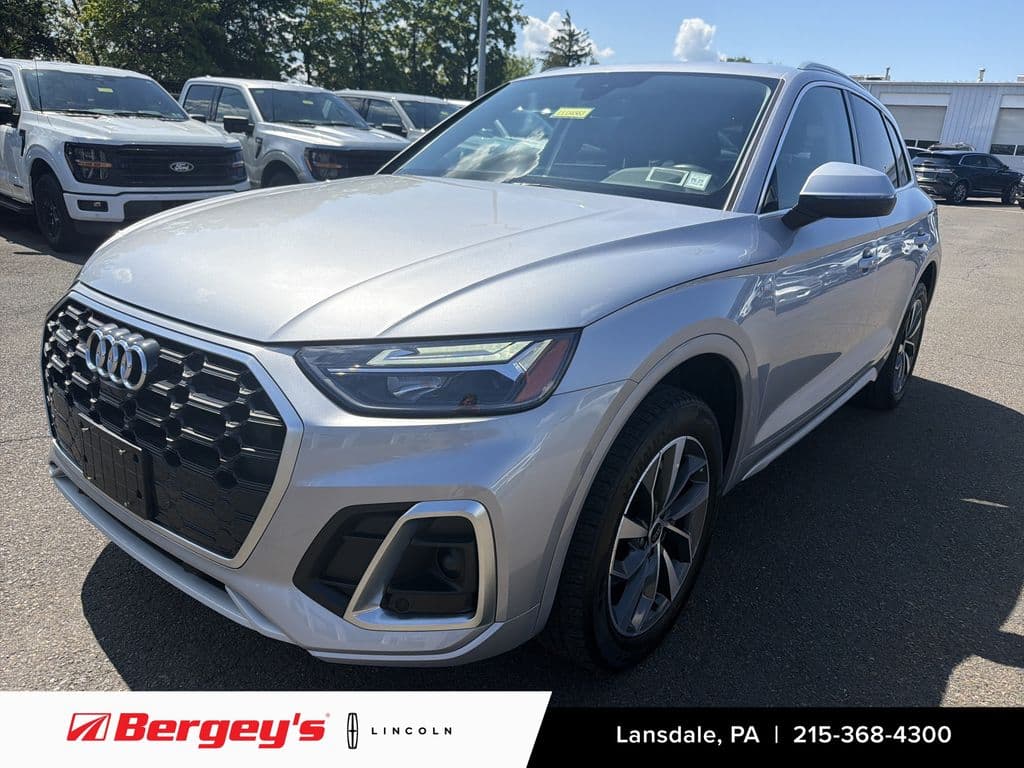 2023 Audi Q5 Base — photo 1 of 38