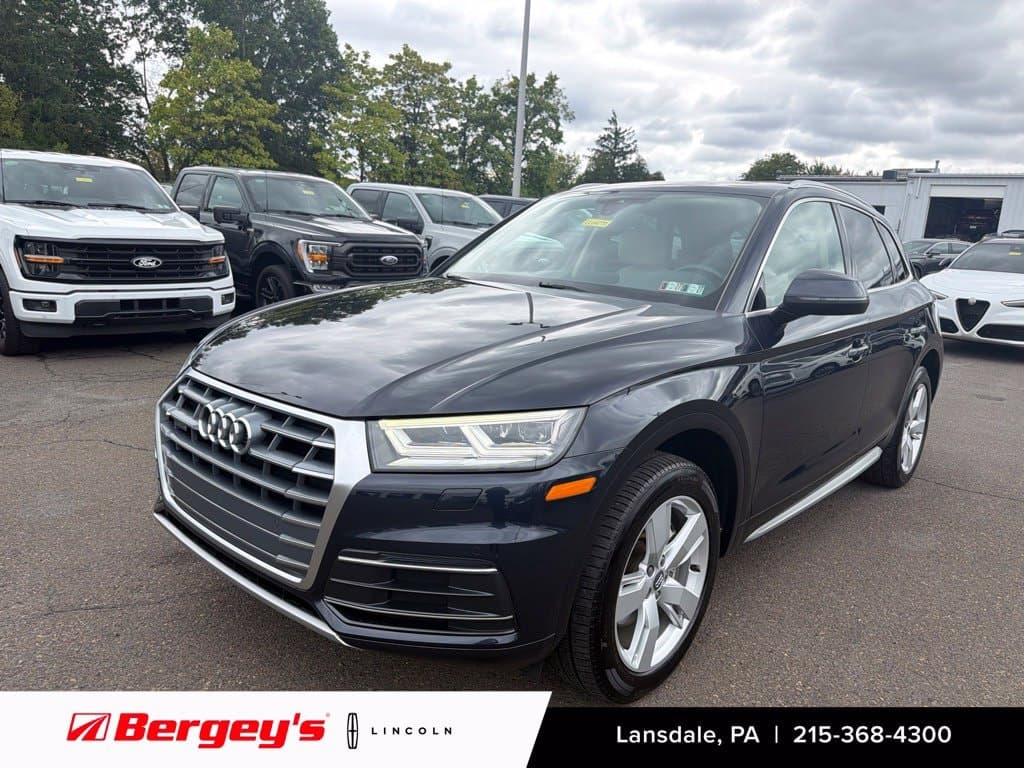 2019 Audi Q5 Base — photo 1 of 39