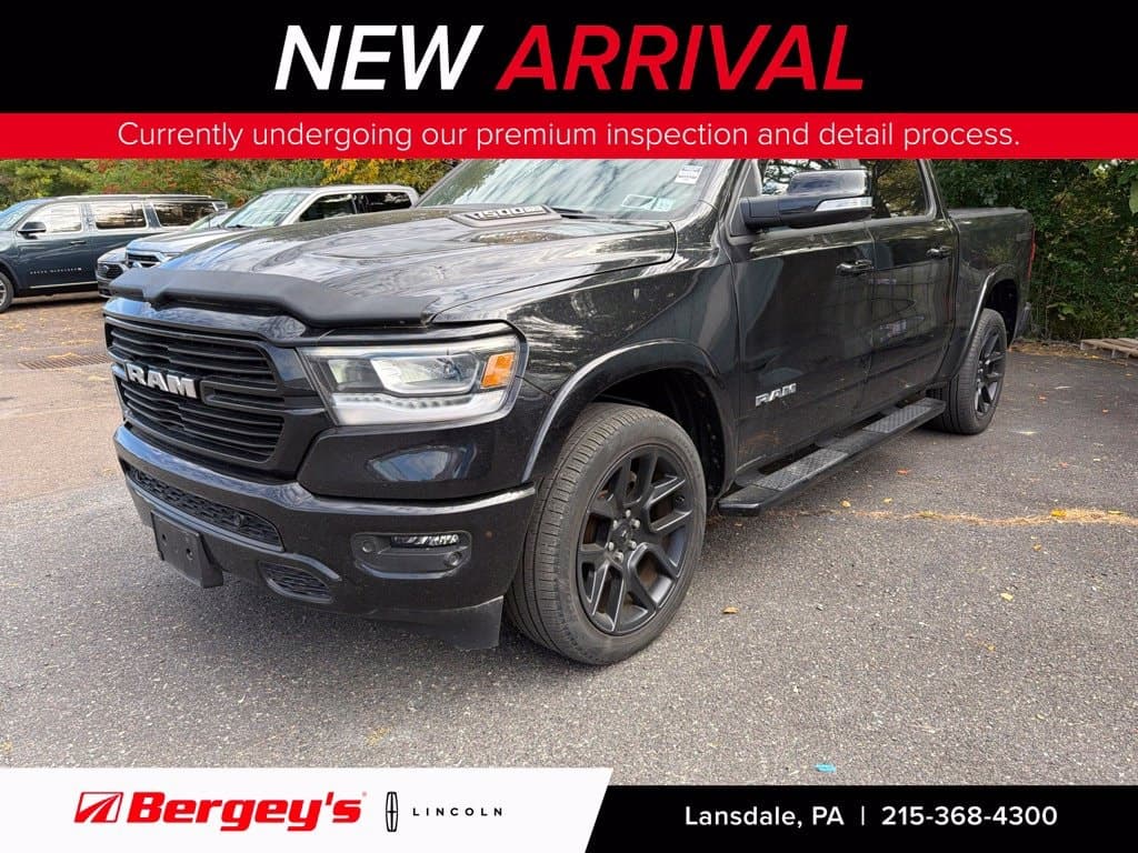 2022 RAM 1500 Base — photo 1 of 15