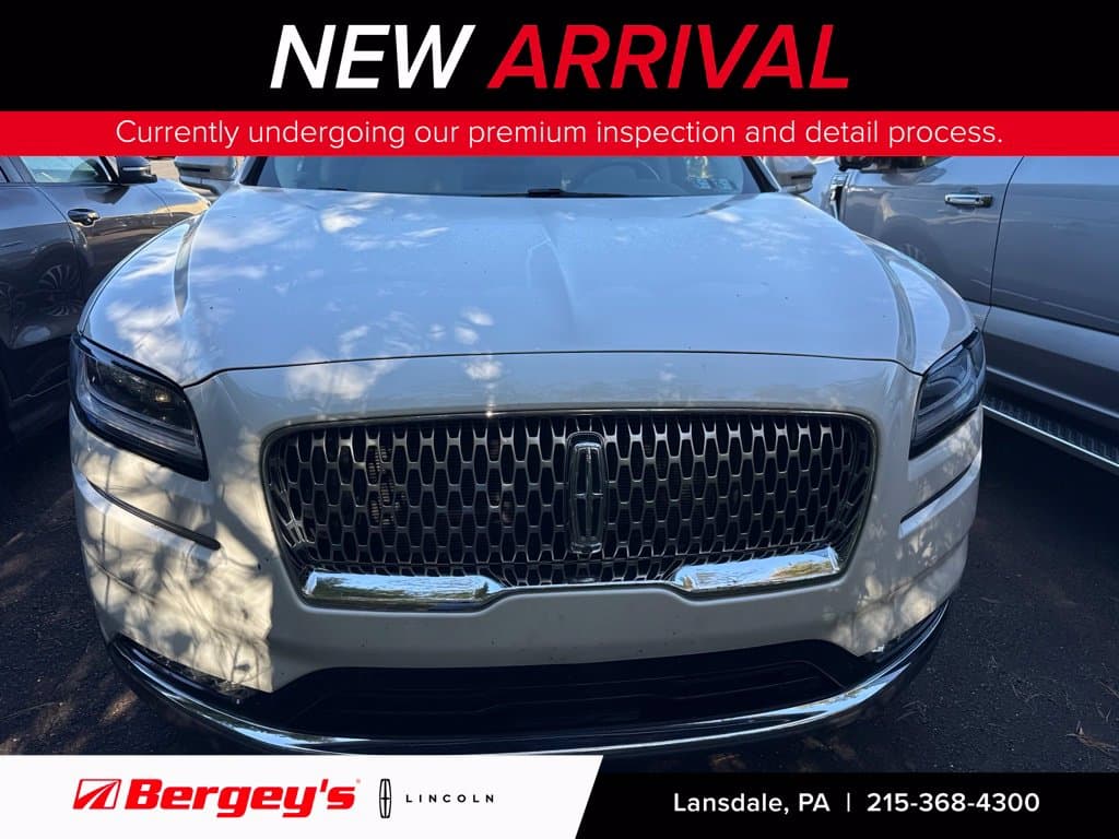2023 Lincoln Nautilus Black Label — photo 1 of 14