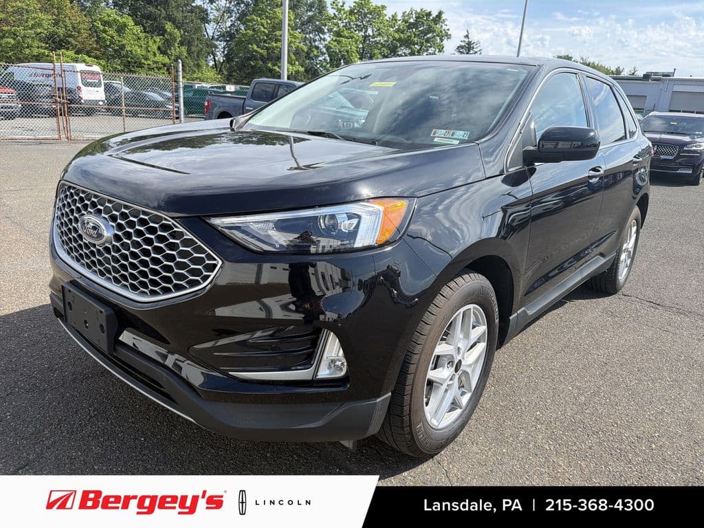 2024 Ford Edge Base — photo 1 of 38