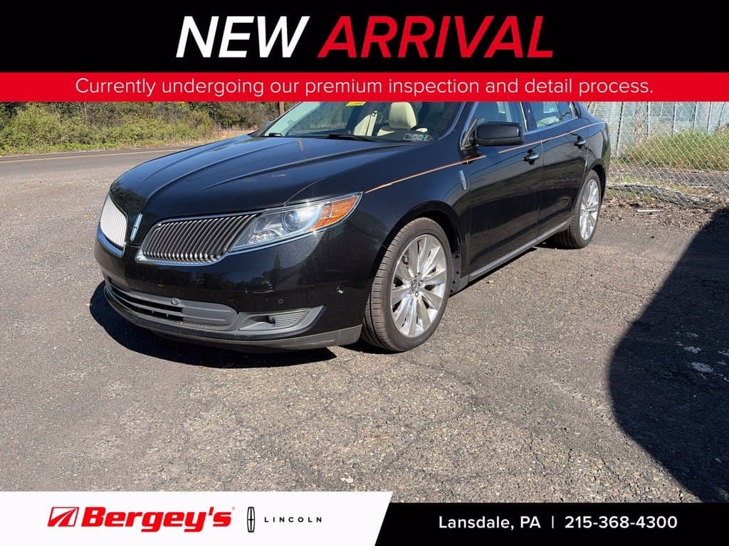 2013 Lincoln MKS EcoBoost — photo 1 of 15