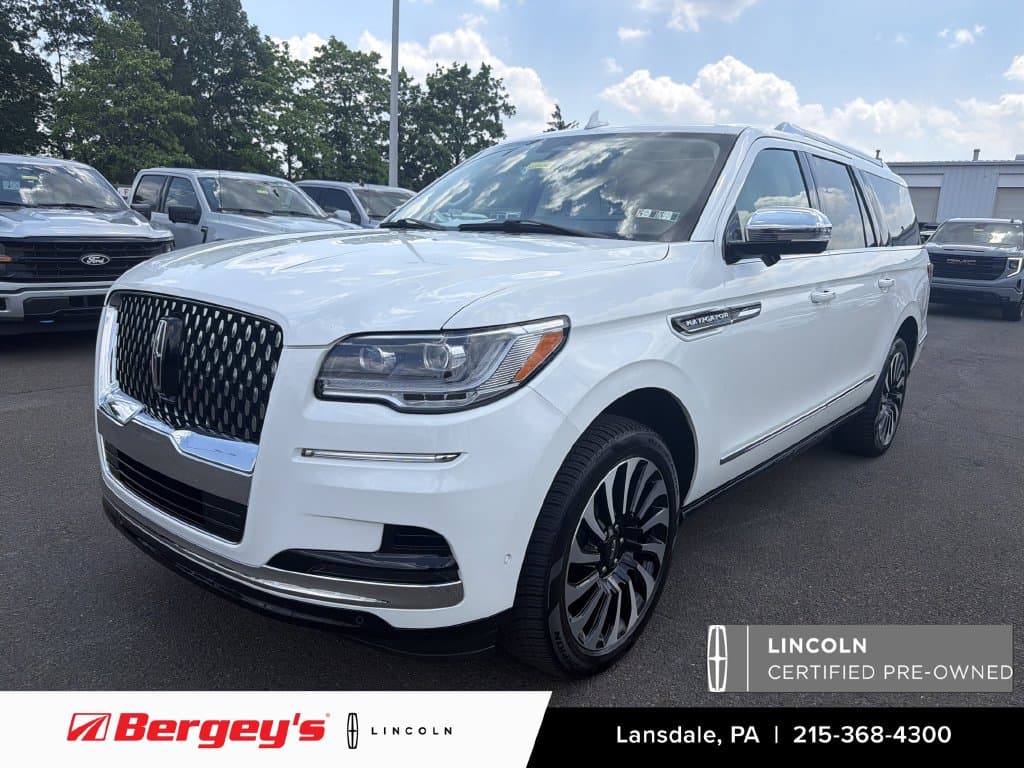 2024 Lincoln Navigator L Base — photo 1 of 40
