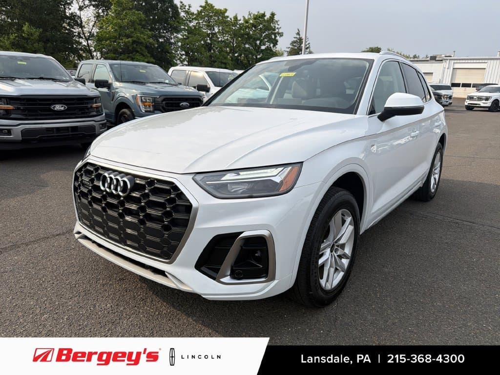 2023 Audi Q5 Base — photo 1 of 38