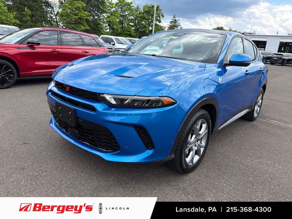 2024 Dodge Hornet Base — photo 1 of 38