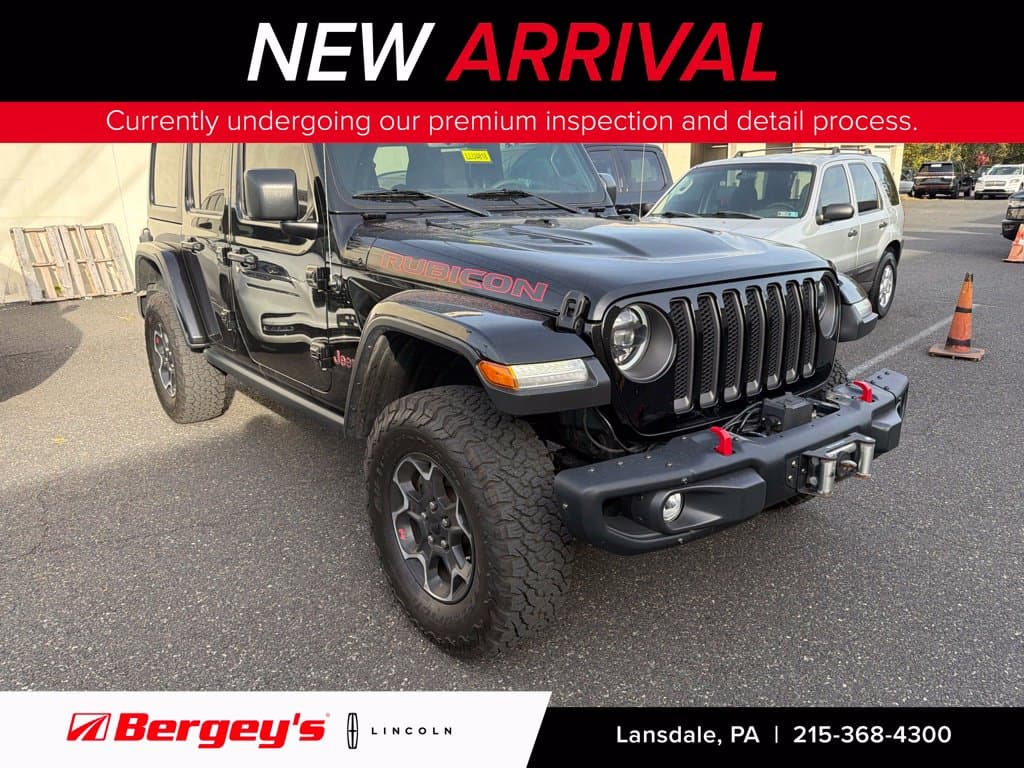 2023 Jeep Wrangler Rubicon — photo 1 of 15