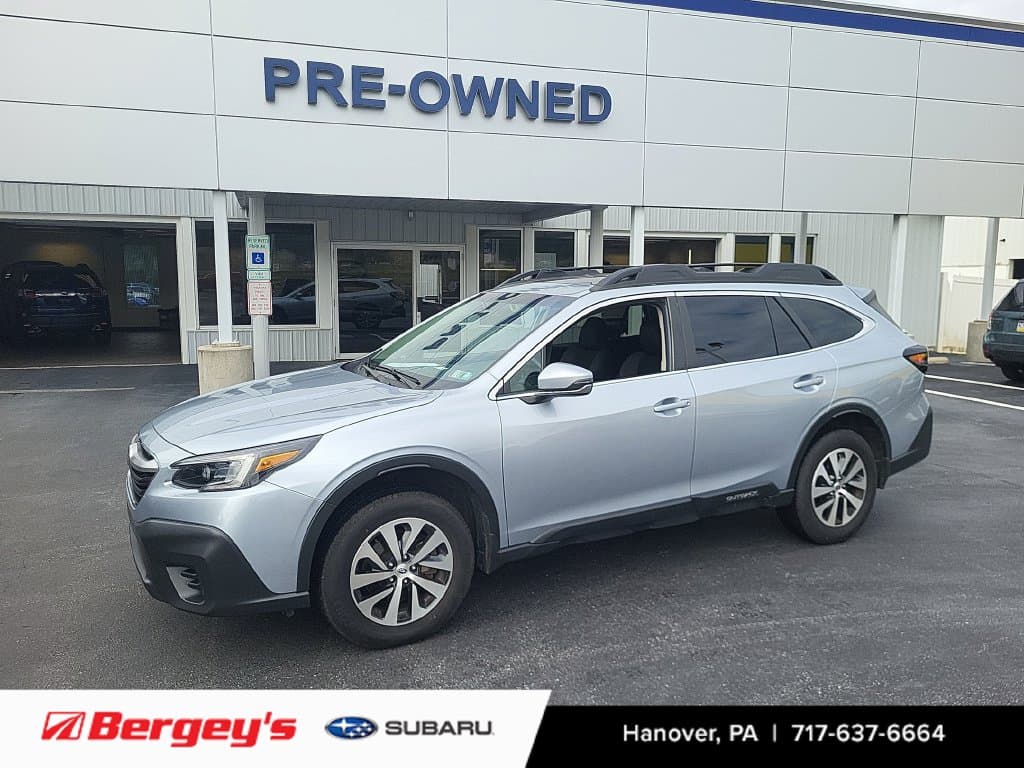 2022 Subaru Outback Premium — photo 1 of 15