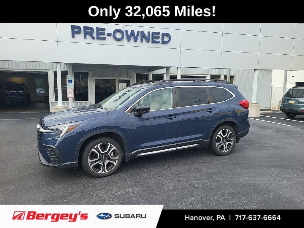 2024 Subaru Ascent Limited — photo 1 of 15