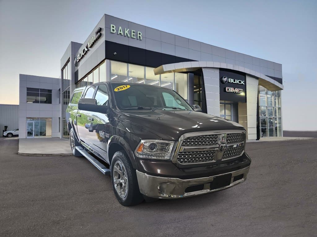 2017 RAM 1500 Laramie — photo 1 of 35