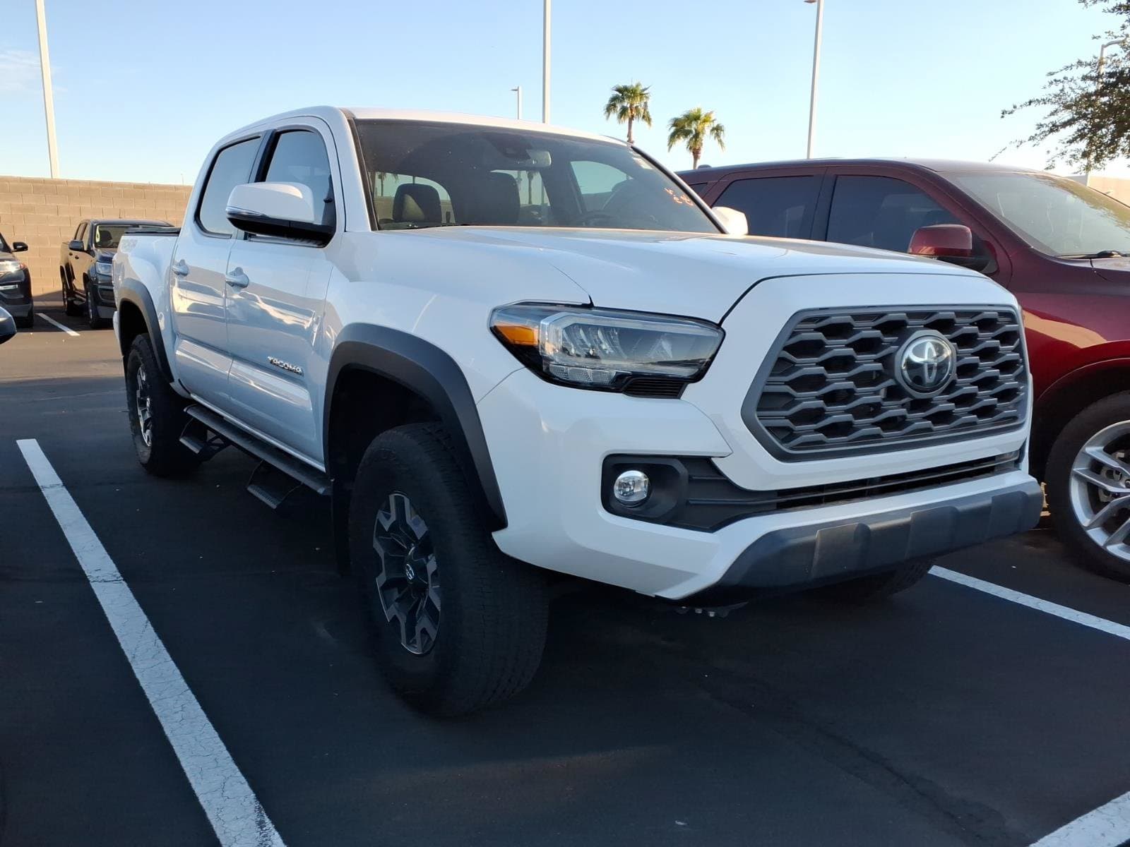 2023 Toyota Tacoma 4WD TRD Off Road — photo 1 of 4
