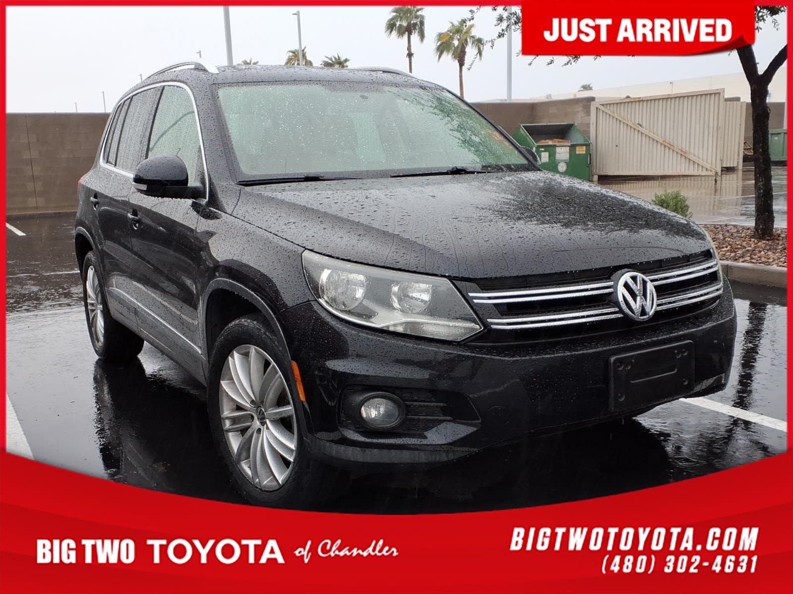 2014 Volkswagen Tiguan Base — photo 1 of 4