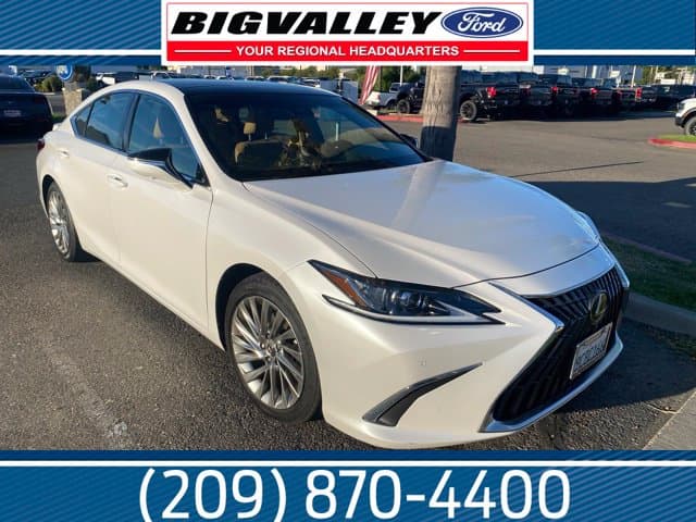 2022 Lexus ES ES 350 Luxury — photo 1 of 4