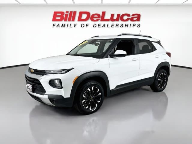 2023 Chevrolet Trailblazer LT — photo 1 of 30