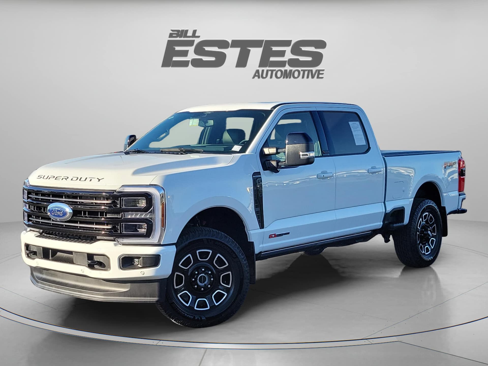 2026 Ford Super Duty F-350 SRW Platinum — photo 1 of 35