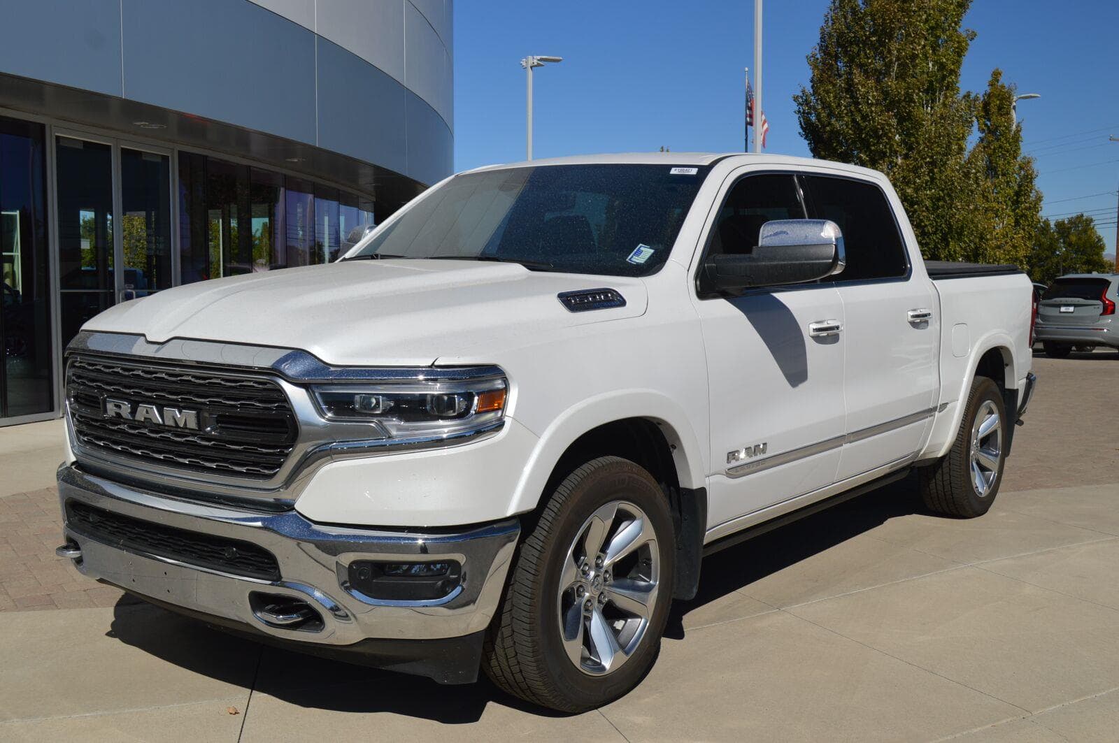 2021 RAM 1500 Limited — photo 1 of 12