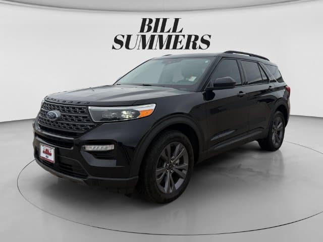 2023 Ford Explorer XLT — photo 1 of 19