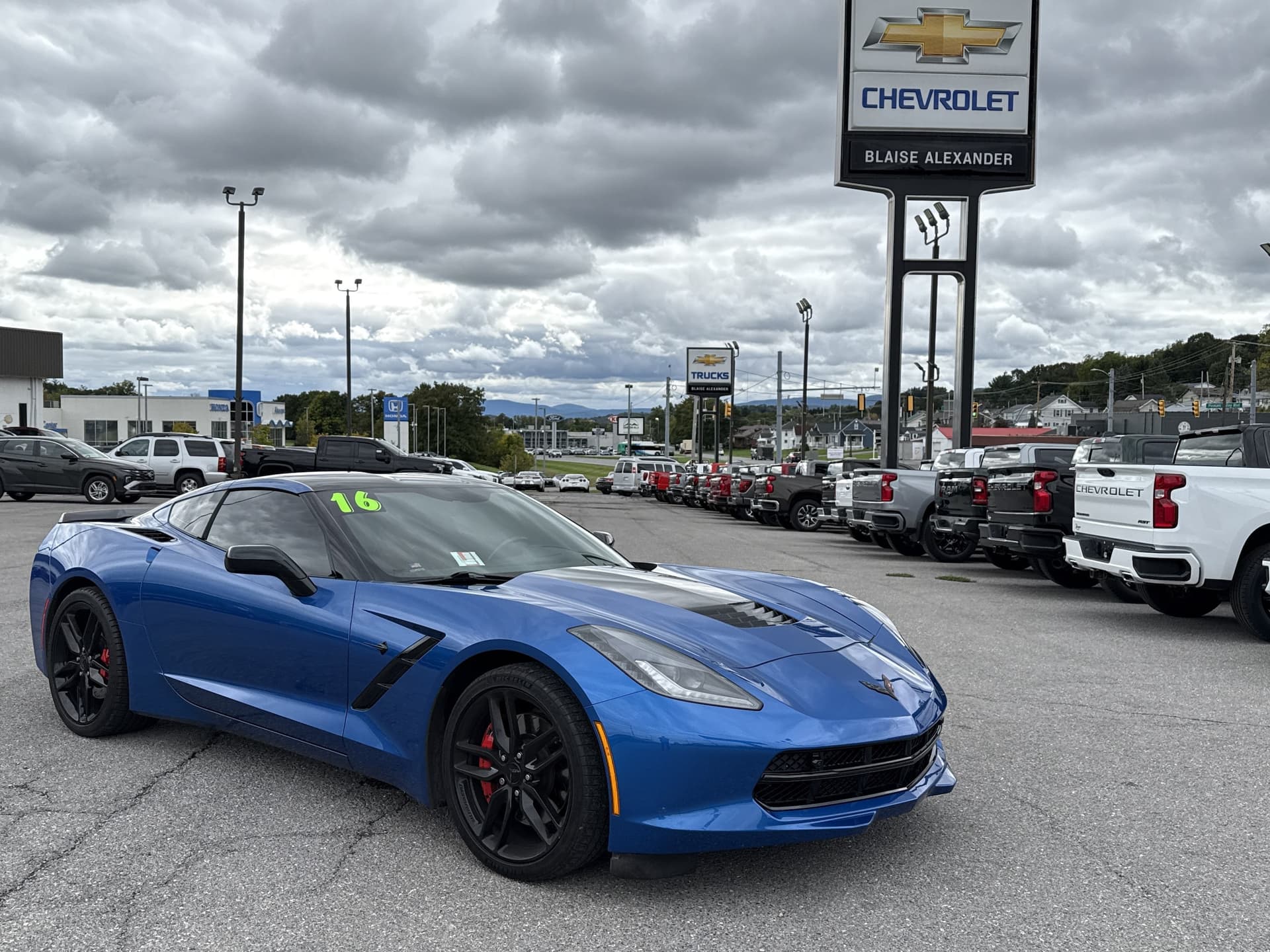 2016 Chevrolet Corvette Z51 2LT — photo 1 of 28