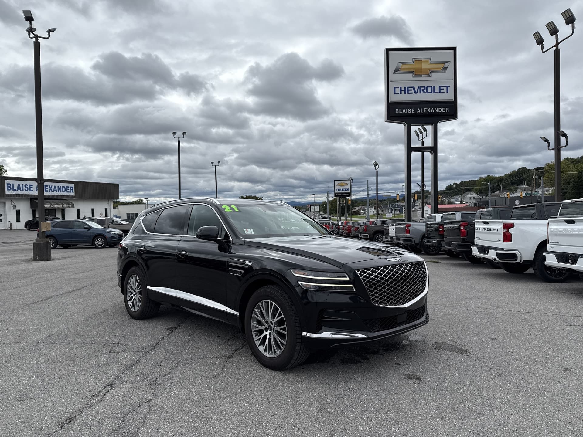 2021 Genesis GV80 Base — photo 1 of 28
