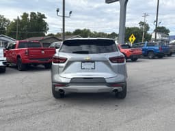 Extra Photo