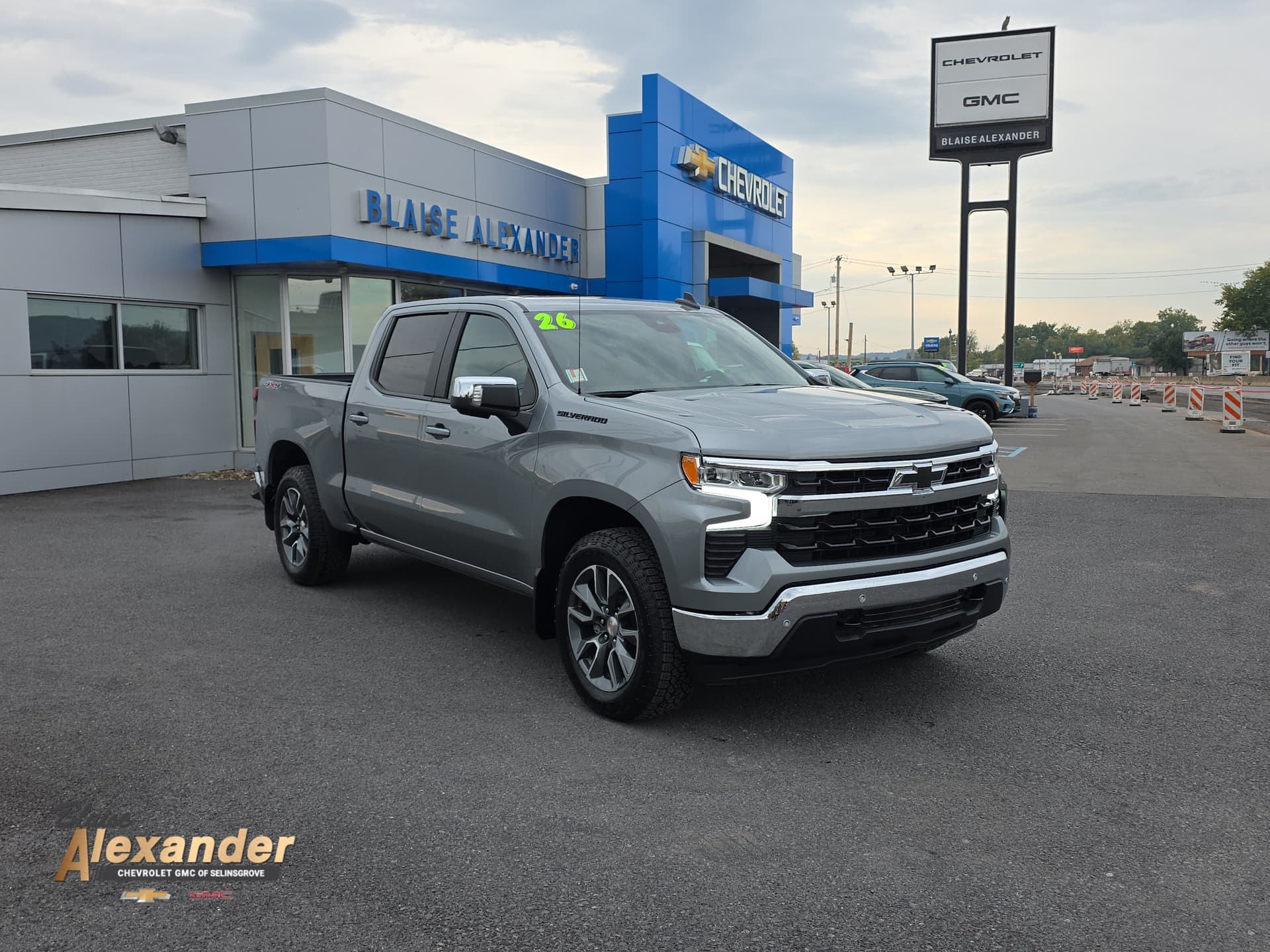 2026 Chevrolet Silverado 1500 LT — photo 1 of 30