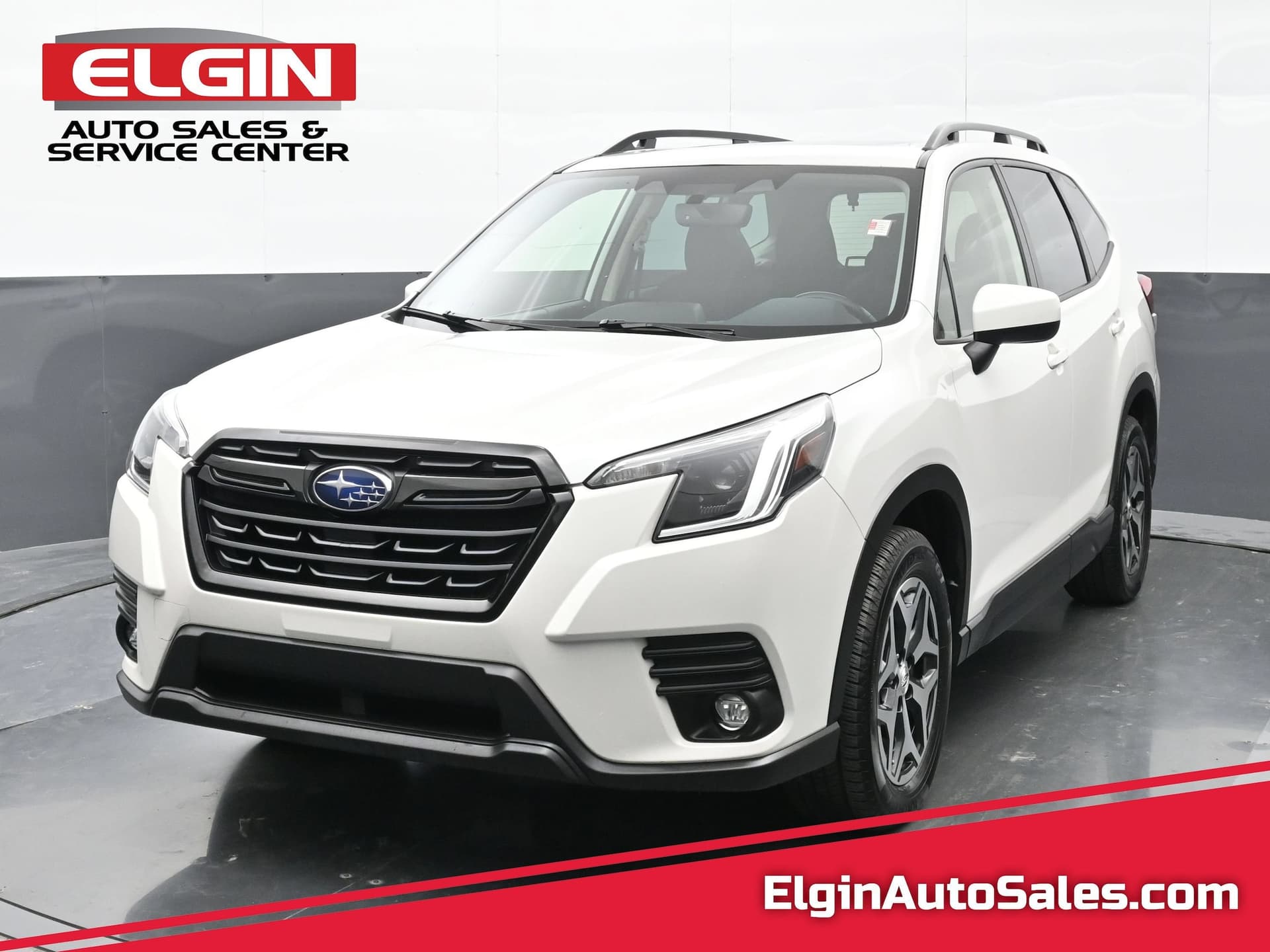 2024 Subaru Forester Premium — photo 1 of 43