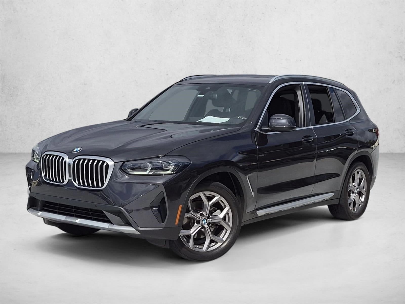 2022 BMW X3 Base — photo 1 of 16