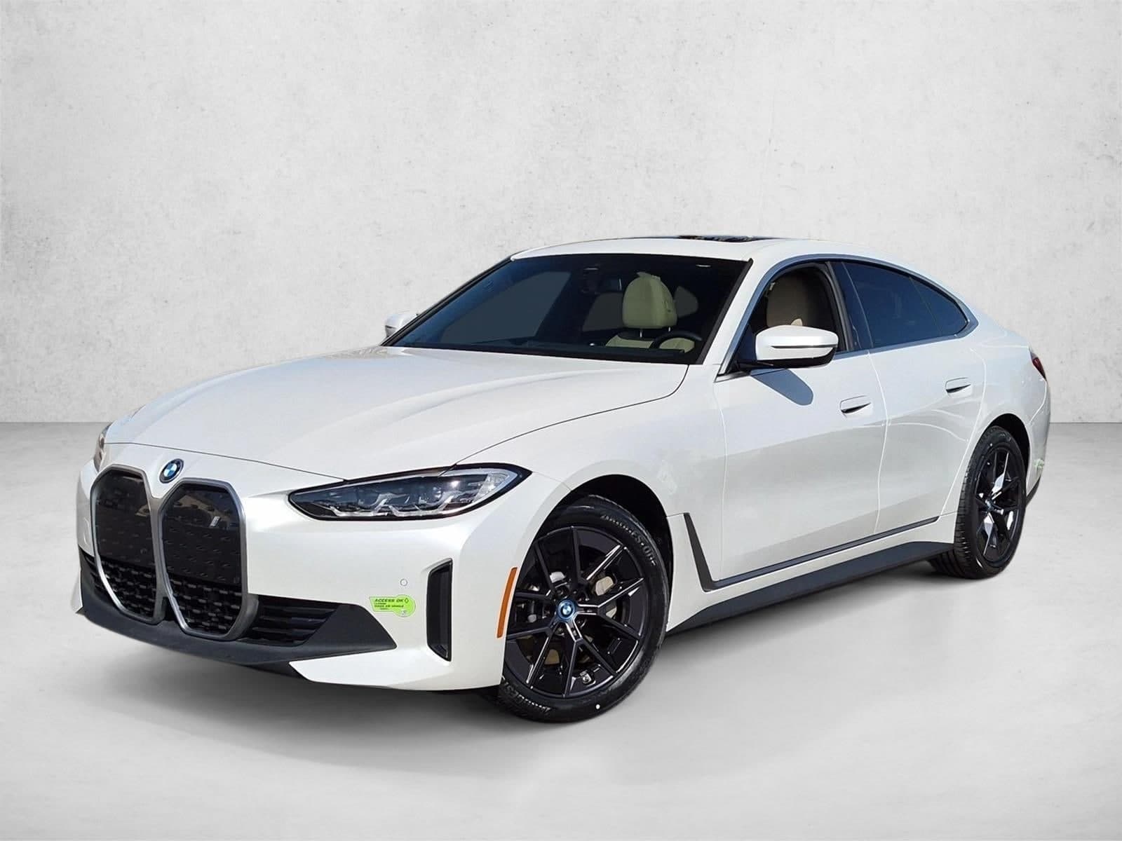 2023 BMW i4 eDrive40 — photo 1 of 26