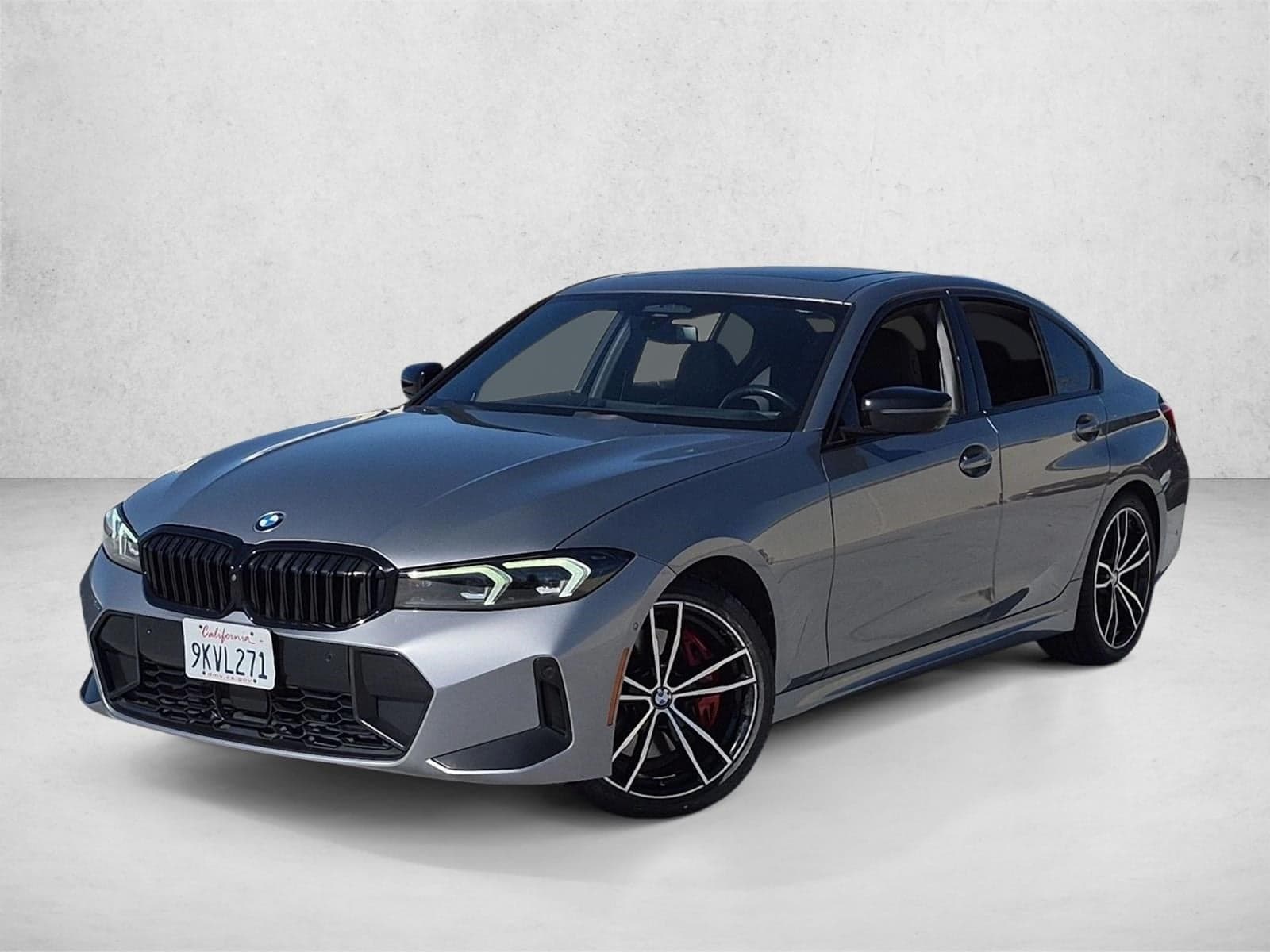 2024 BMW 3 Series 330i — photo 1 of 16