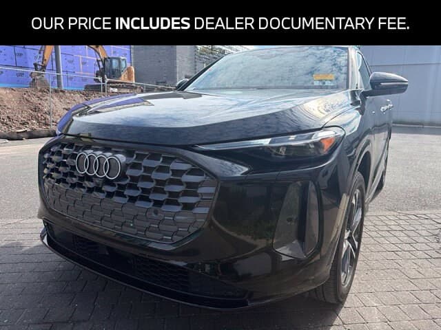 2025 Audi Q5 Premium — photo 1 of 10