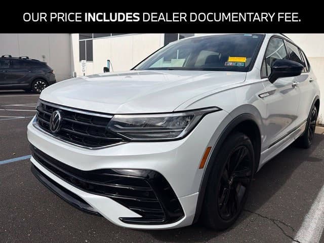 2023 Volkswagen Tiguan Base — photo 1 of 9