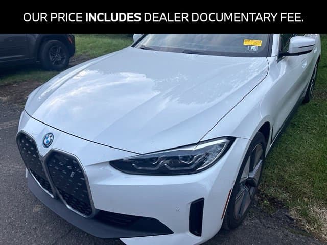 2024 BMW i4 eDrive35 — photo 1 of 5