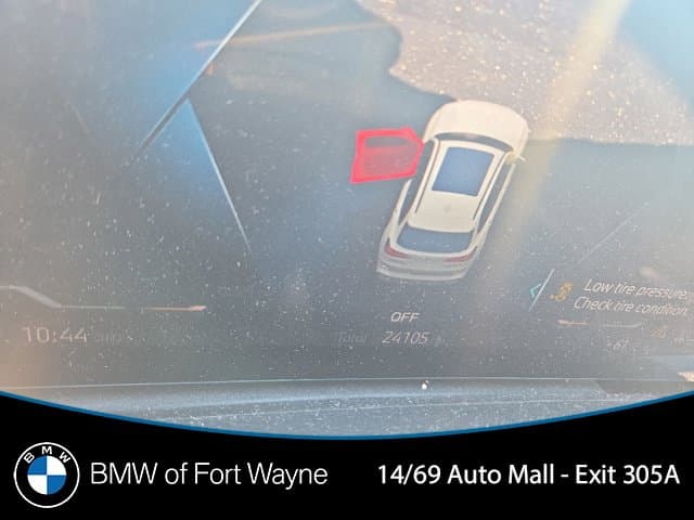 2024 BMW X5 xDrive50e — photo 1 of 10