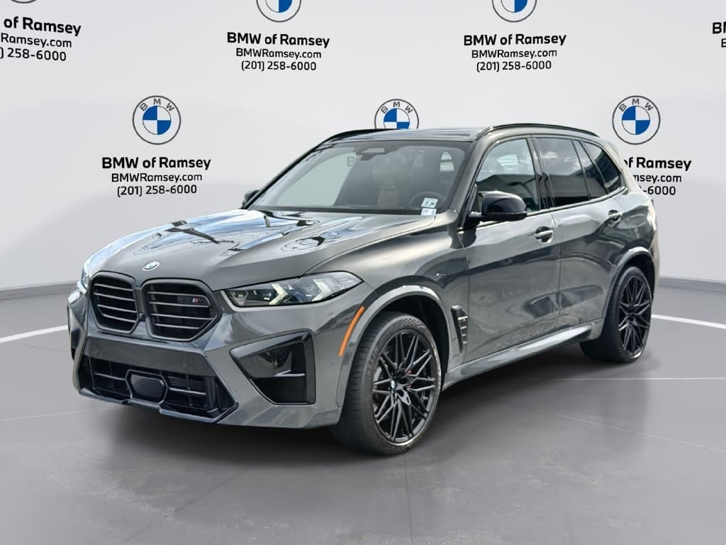2025 BMW X5 M Competition — photo 1 of 29