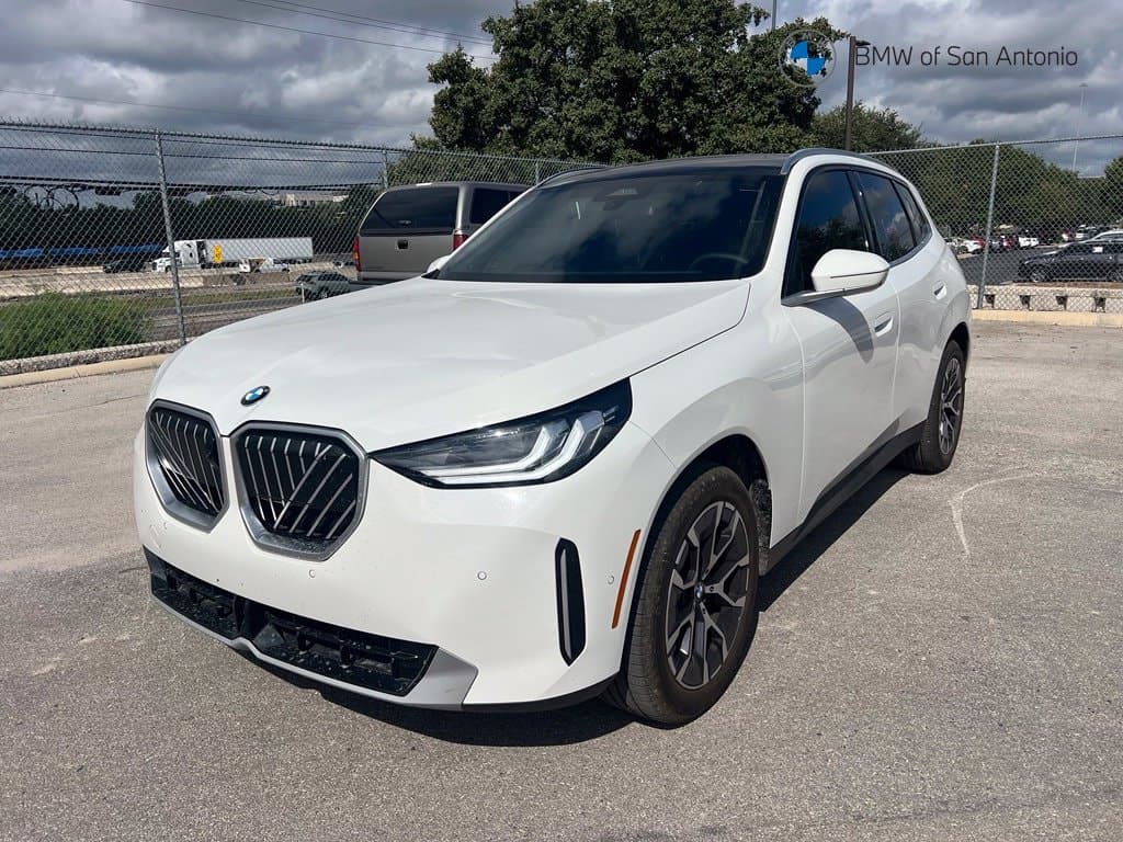 2026 BMW X3 30 xDrive — photo 1 of 5