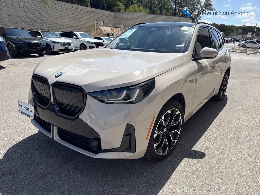 2025 BMW X3 30 xDrive — photo 1 of 6