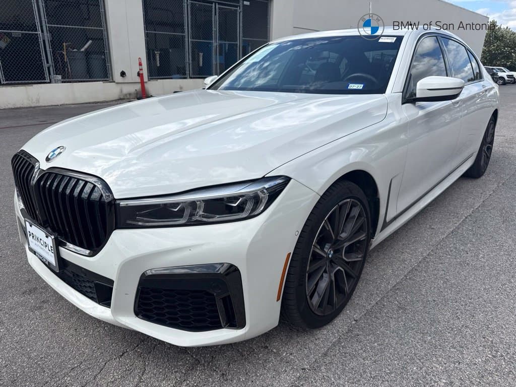 2022 BMW 7 Series 750i xDrive — photo 1 of 6