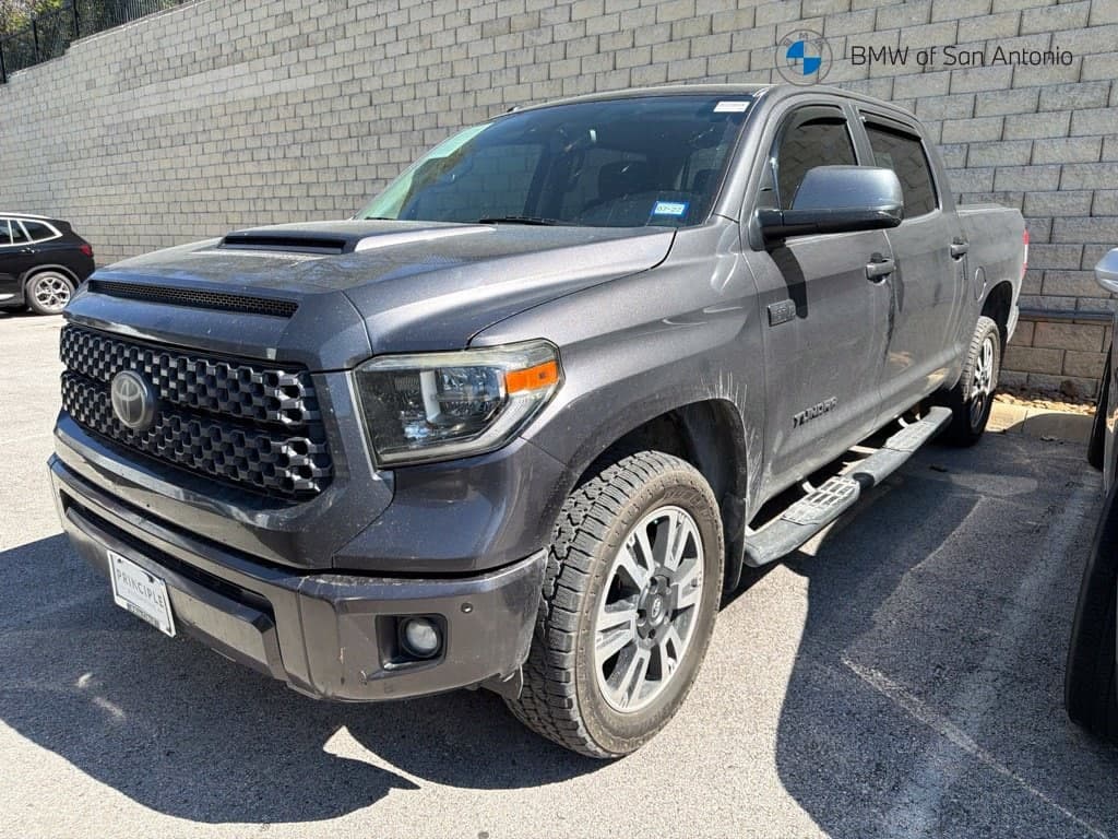 2018 Toyota Tundra 4WD Base — photo 1 of 6
