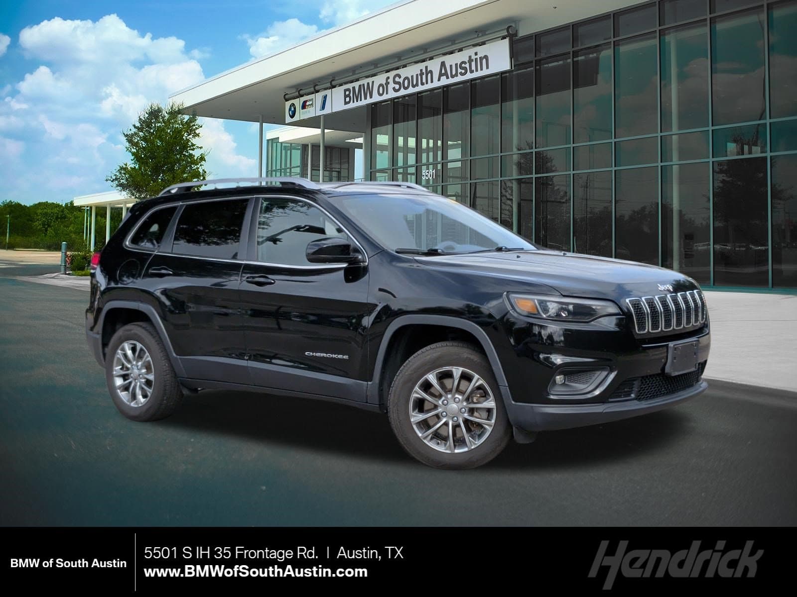 2020 Jeep Cherokee Latitude Plus — photo 1 of 37