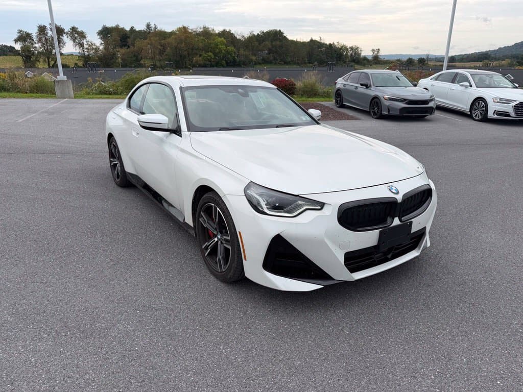 2024 BMW 2 Series 230i xDrive — photo 1 of 4