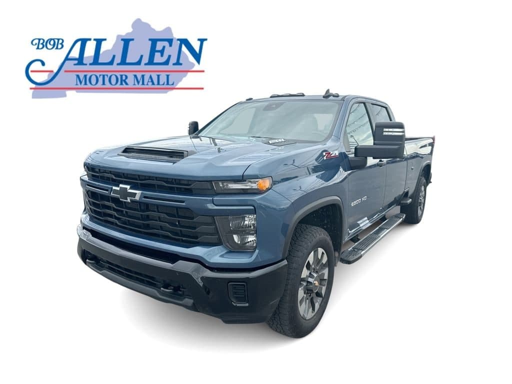 2024 Chevrolet Silverado 2500HD Custom — photo 1 of 32